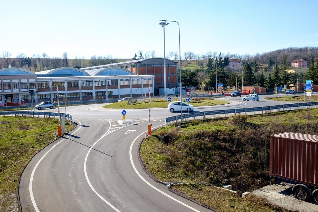 Residence Shopping Outlet Νόβι Λίγκουρε Εξωτερικό φωτογραφία