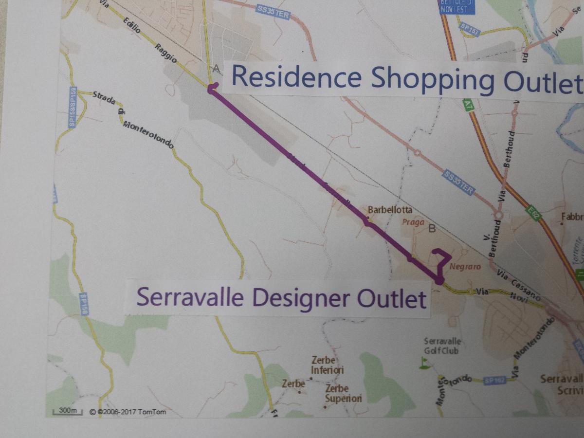 Residence Shopping Outlet Νόβι Λίγκουρε Εξωτερικό φωτογραφία